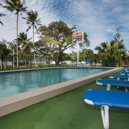 Coral Towers Holiday Suites Кернс Екстер'єр фото