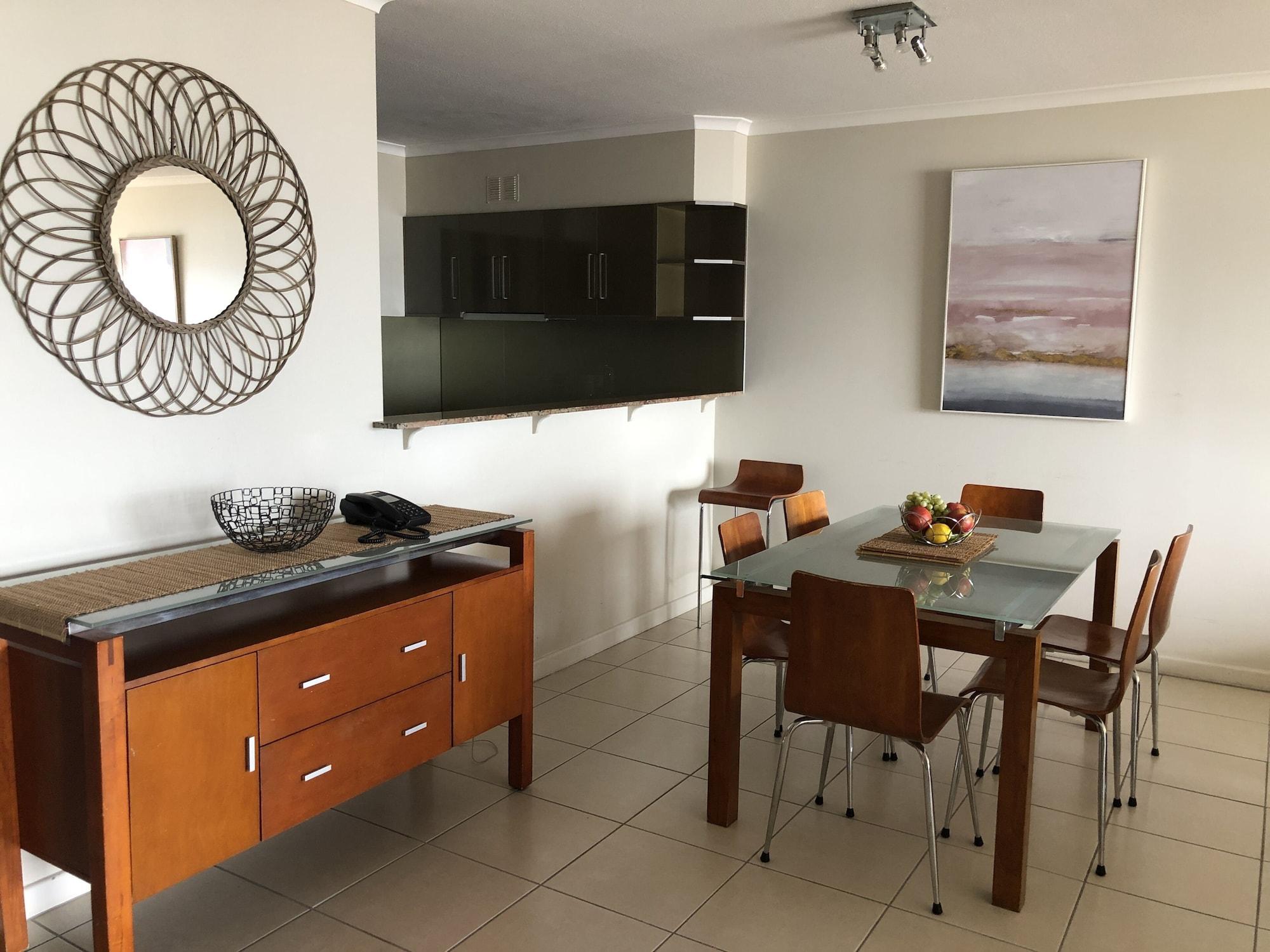 Coral Towers Holiday Suites Кернс Екстер'єр фото