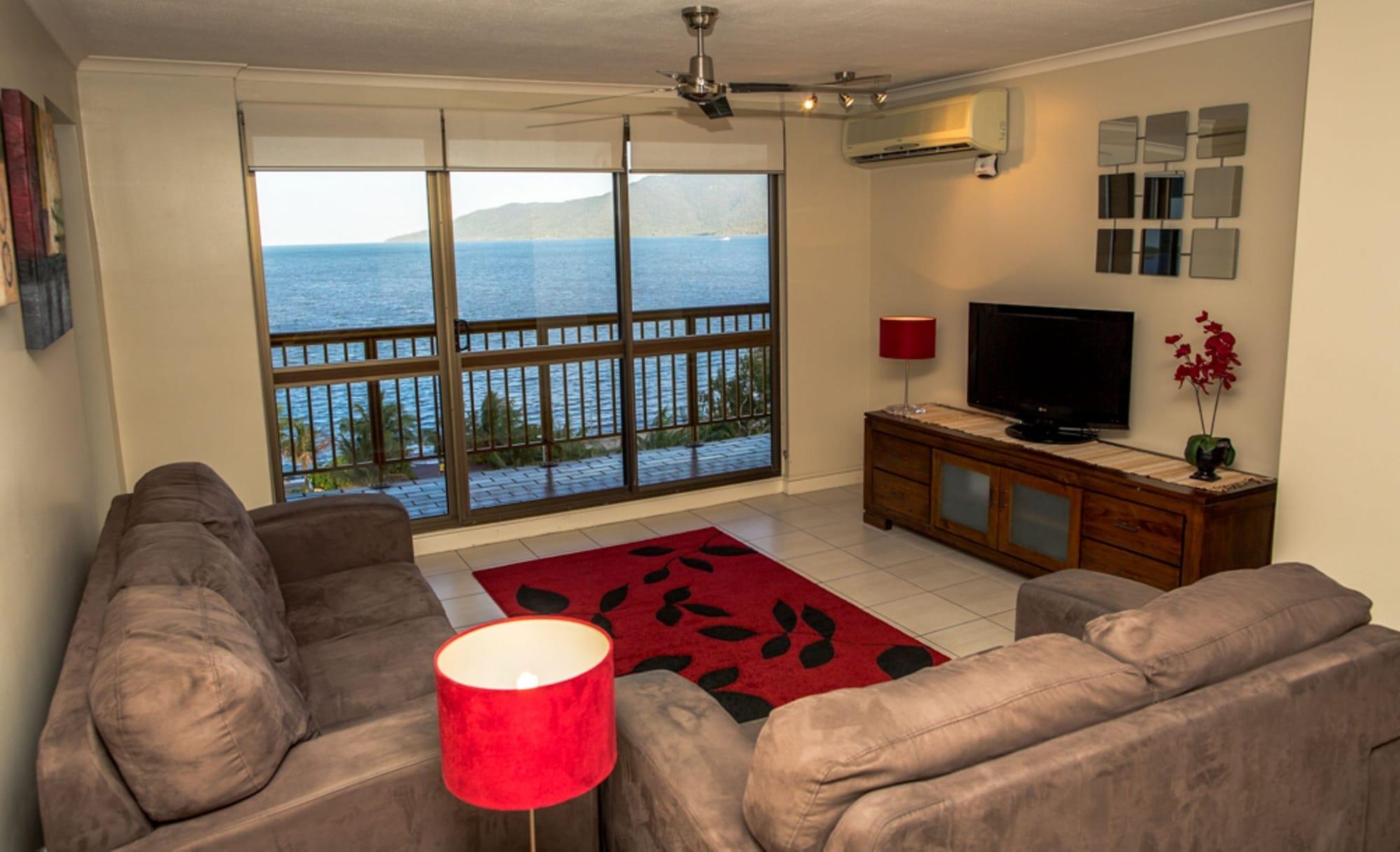 Coral Towers Holiday Suites Кернс Екстер'єр фото